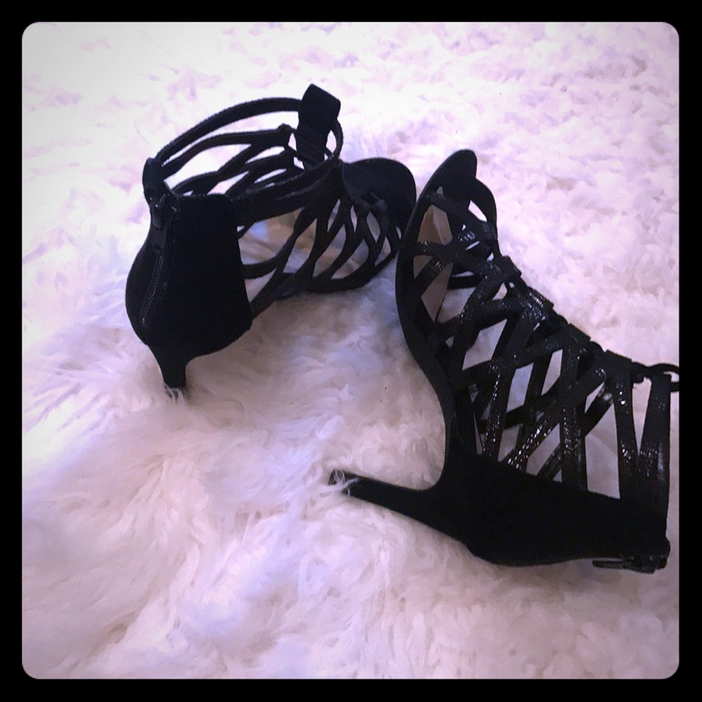 Heels woman's